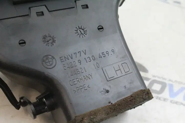 BMW 3 E90 E91 (2005 - 2012) 9130459 Боковой воздушный дефлектор — фото 2