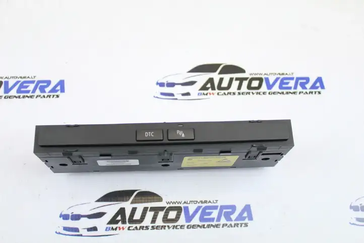 BMW 5 E60 E61 (2004 - 2010) 6985748 Кнопка парктроника — фото 1