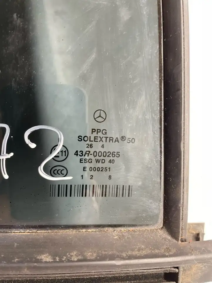 Mercedes-Benz E W211 (2002 - 2009) Форточка двери — фото 2