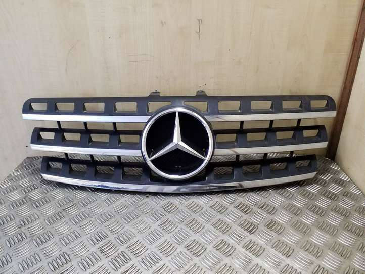 Mercedes-Benz ML W164 (2005 - 2011)  A1648801985 Верхняя решётка