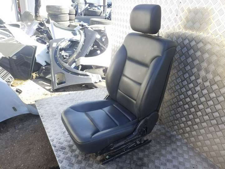 Mercedes-Benz ML W164 (2005 - 2011)   Передняя звукоизоляция