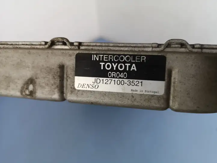 Toyota Avensis T270 (2009 - 2012) JD1271003521 Интеркулер — фото 2