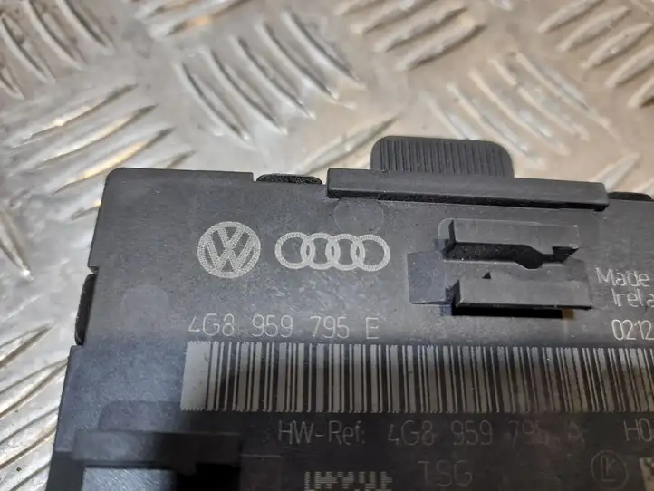 Audi A6 C7 (2011 - 2014) 4G8959795A Блок управления дверью — фото 2