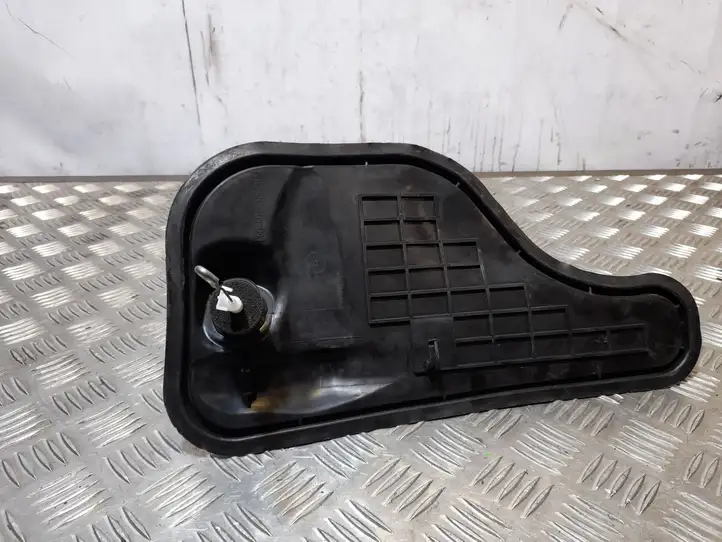 Audi Q5 SQ5 (2008 - 2012) 8R0837915B Прочая отделка передней двери — фото 1