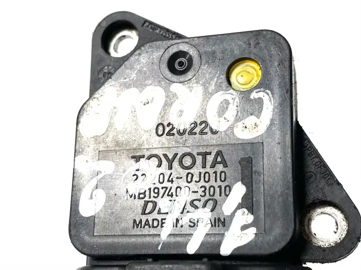 Toyota Corolla E120 E130 (2000 - 2004) 1974003010 Датчик массового расхода воздуха — фото 3