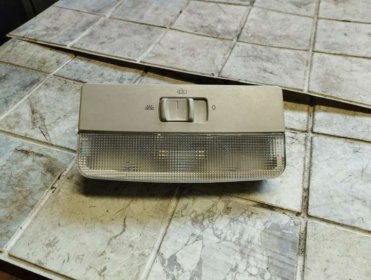 Volkswagen Polo (2005 - 2009)  6Q0947105F Передняя подсветка