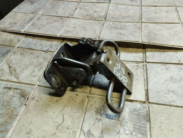 Volkswagen Touareg I (2002 - 2010)  7L0831412 Нижняя петля передней двери