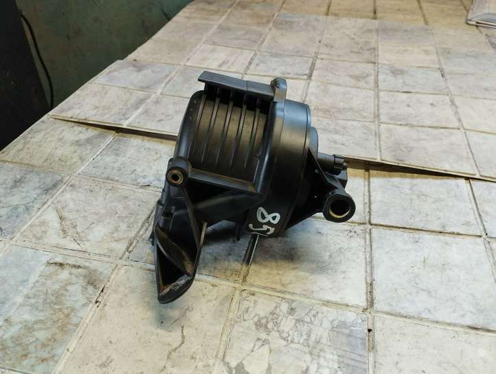 Ford Focus (2005 - 2008)  9645928180 Фильтр топлива