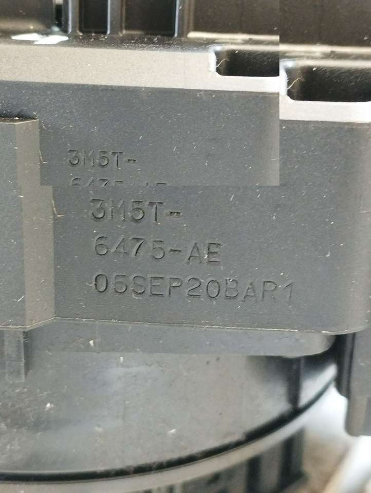 Ford Focus (2005 - 2008)  3M5T6475AE Комплект ручек