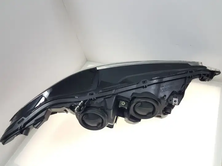 Ford Fusion II (2013 - ) HS7313W030A Передняя фара — фото 3