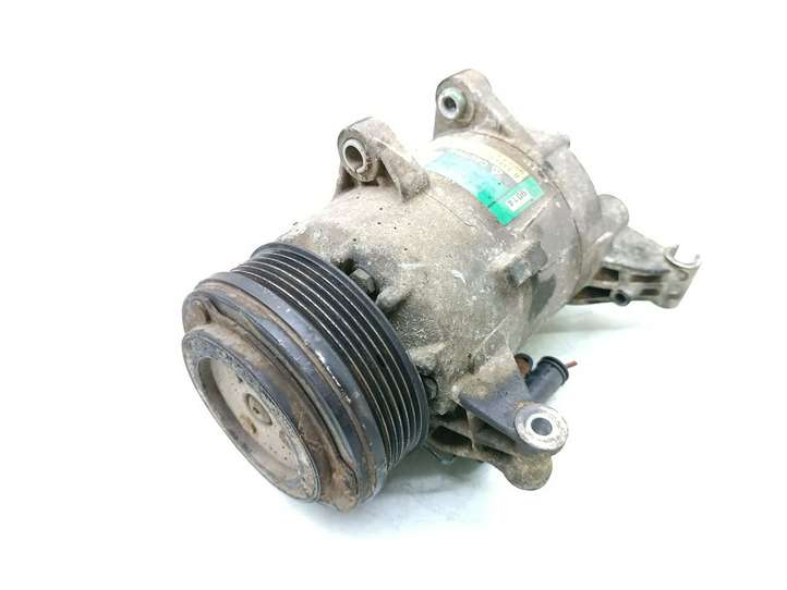 Mini One Cooper R50-53 (2000 - 2012)  01139014 Компрессор (насос) кондиционера воздуха