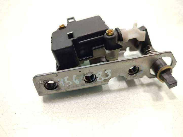 Land Rover Range Rover (2005 - 2009)  7016050 Замок задней крышки