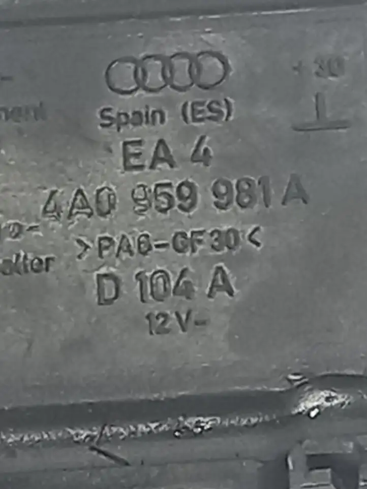 Audi A3/S3 8L (2000 - 2003) 4A0959981A Блок управления дверью — фото 2