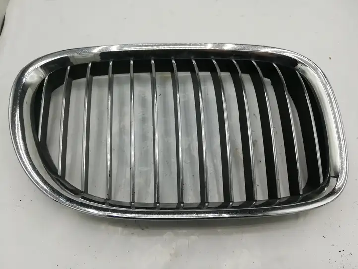 BMW 7 F01 (2008 - 2016) 7211658 Передняя решетка — фото 1