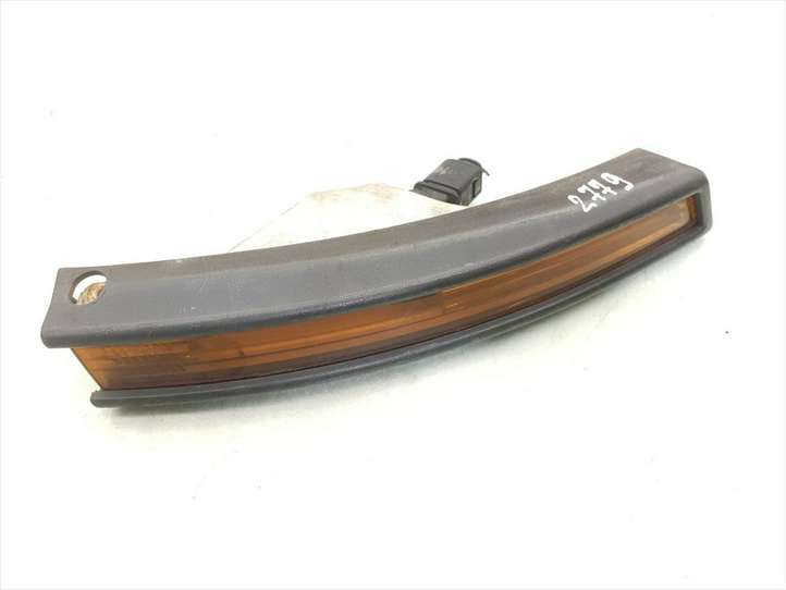 Volkswagen PASSAT B6 (2005 - 2010)  3C0953042J Указатель поворота передний