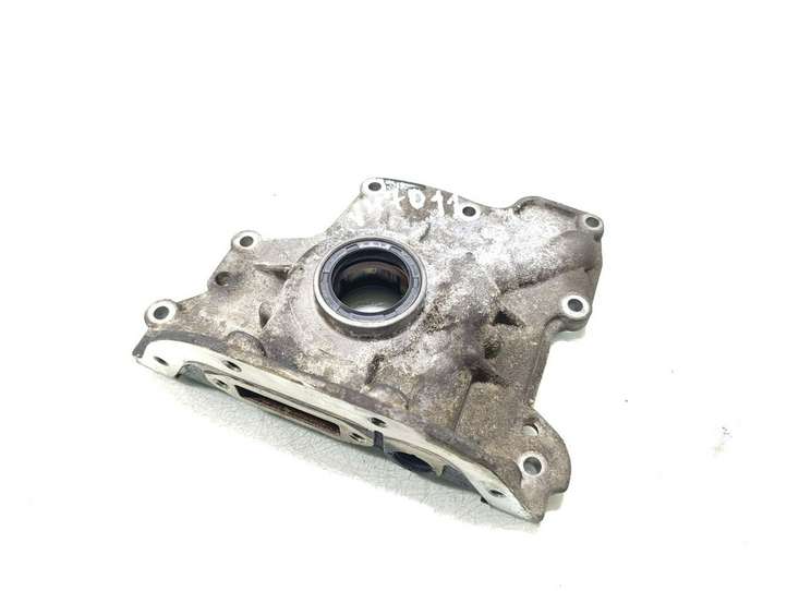 Volkswagen Golf IV (1998 - 2005)  036115105D Масляный насос