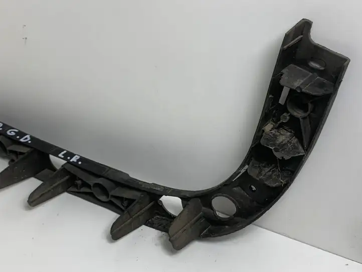 Seat Altea (2004 - 2009) 5P0807864B Кронштейн заднего бампера — фото 2