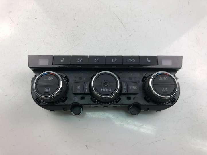Skoda Superb B8 (3V) (2015 - 2023)  3V0907044AS Управление климат контролем