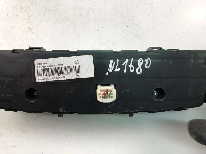 Toyota Avensis T270 (2009 - 2012)  5590005450 Управление климат контролем