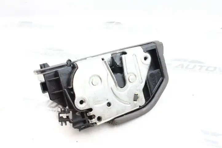 BMW 3 F30 F35 F31 (2012 - 2018) 7276674 Замок задней двери — фото 5
