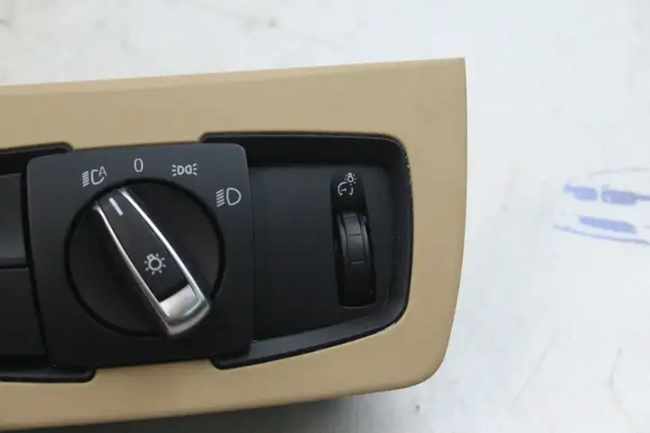 BMW 3 F30 F35 F31 (2012 - 2018) 9265297 Включатель фонарей — фото 4