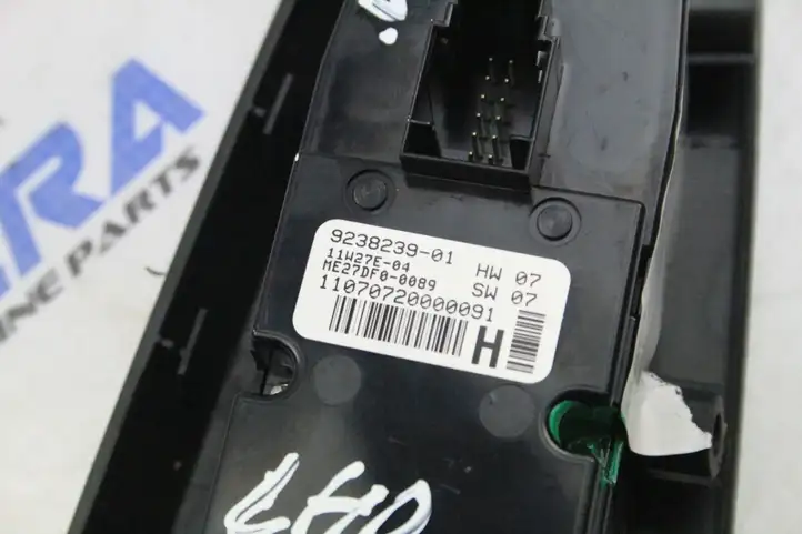 BMW X3 F25 (2010 - 2017) 9238239 Блок кнопок стеклоподъемников — фото 6