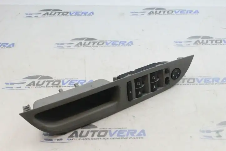 BMW 5 E60 E61 (2004 - 2010) 9122111 Кнопка стеклоподъемников — фото 1