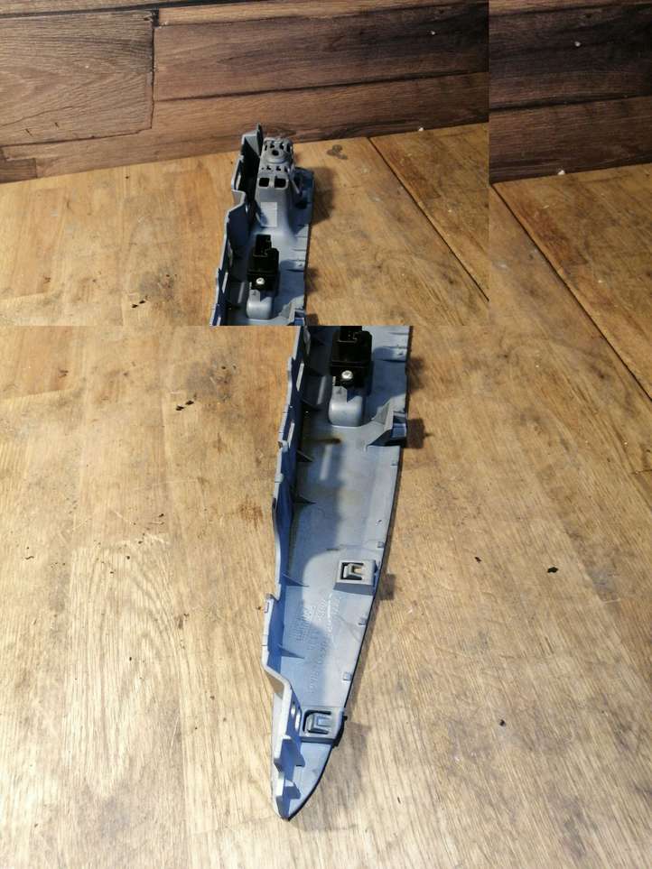 Mazda 2 (2003 - 2007)  3M71A24184 Кнопка стеклоподъемников