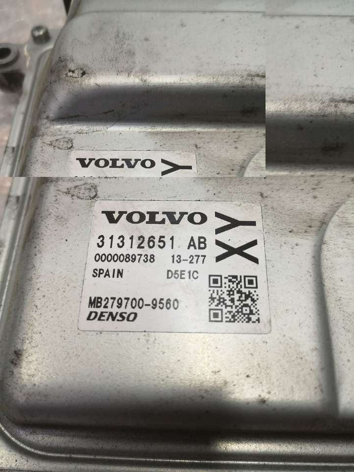 Volvo S60 (2013 - 2018)  31312651 Блок управления двигателя
