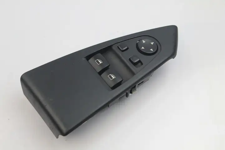 BMW 6 E63 E64 (2002 - 2010) 8029907 Кнопка стеклоподъемников — фото 1