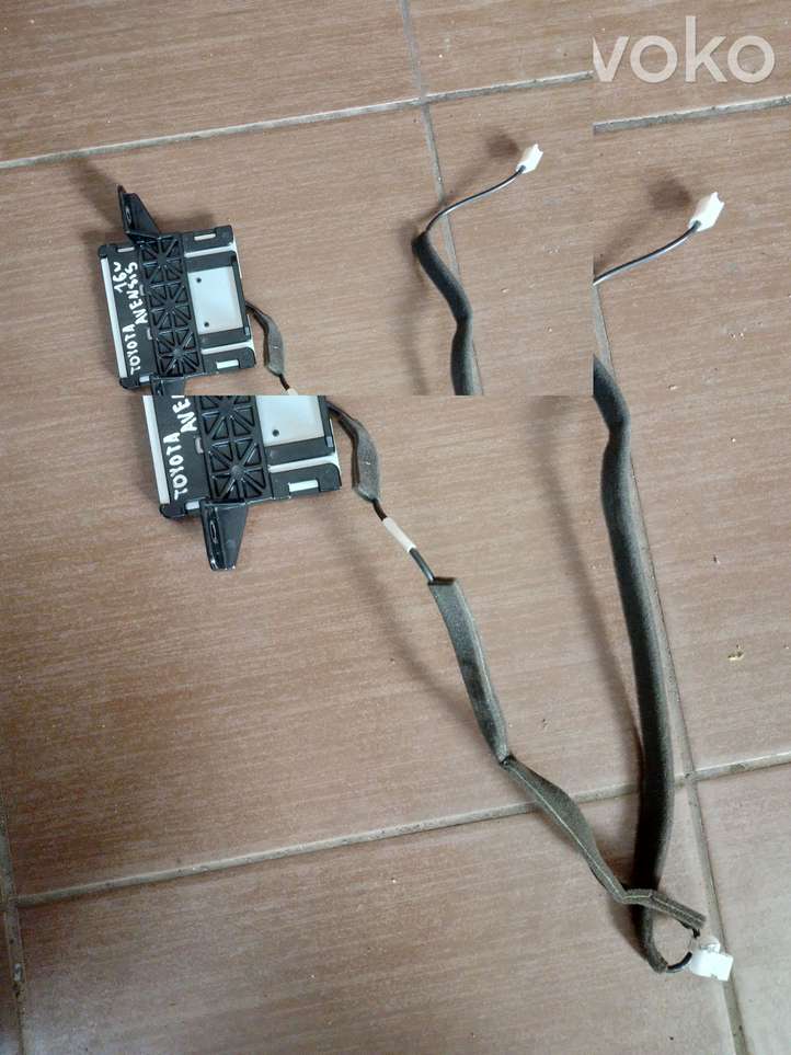 Toyota Avensis T270 (2015 - 2018)  8686005040 Антенна (антенна GPS)