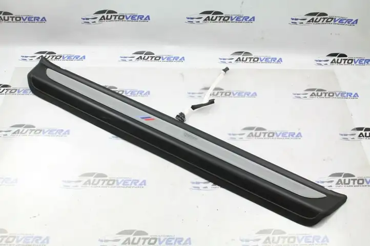 BMW M6 F06/F12/F13 (2012 - 2018) 8051816 Внутренняя отделка переднего порога — фото 1