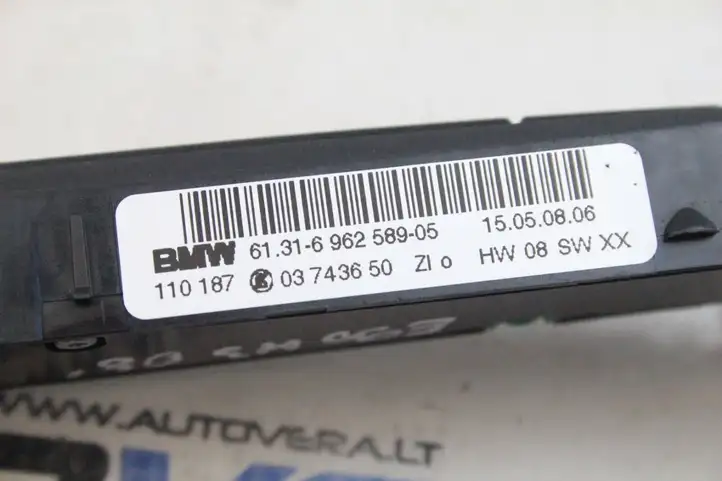 BMW 3 E90 E91 (2005 - 2012) 6962589 Включатель обогрева — фото 2