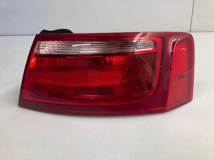 Audi A5 (2011 - 2016)  8T8945096E Задний фонарь в кузове