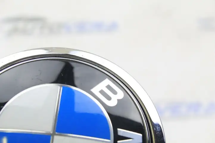 BMW 6 E63 E64 (2002 - 2010) 7061327 Замок крышки багажника — фото 5