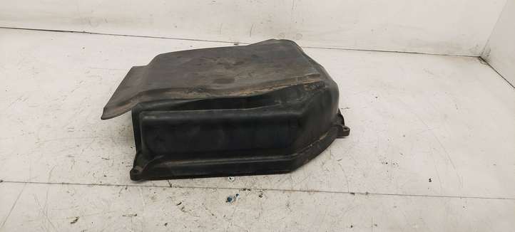 Audi A4 (2000 - 2006)  8E1307613D Крышка ящика предохранителей
