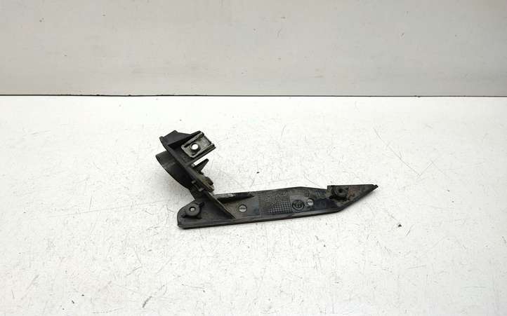 BMW 3 E90 E91 (2005 - 2012)  7058447 Держатель передней фары