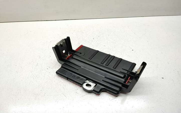 BMW 3 E90 E91 (2005 - 2012)  6942912 Узел подключения плюсовых проводов
