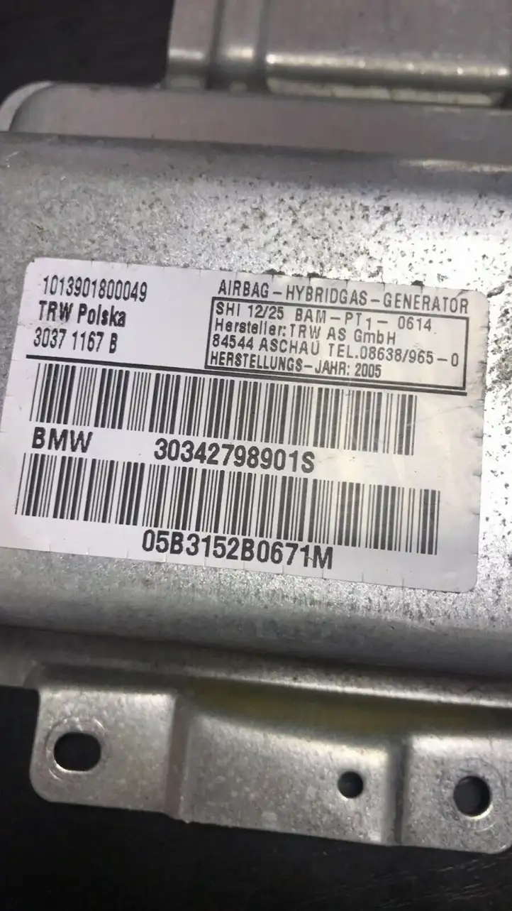 BMW X3 E83 (2003 - 2010) 30342798901 Боковая подушка безопасности (стойка) — фото 3