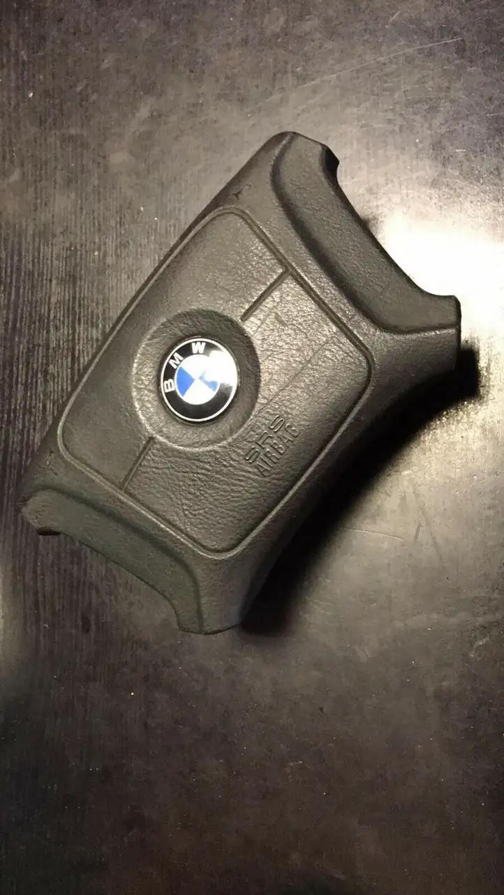 BMW 5 E39 (1996 - 2003) 3310944453 Подушка безопасности руля — фото 1