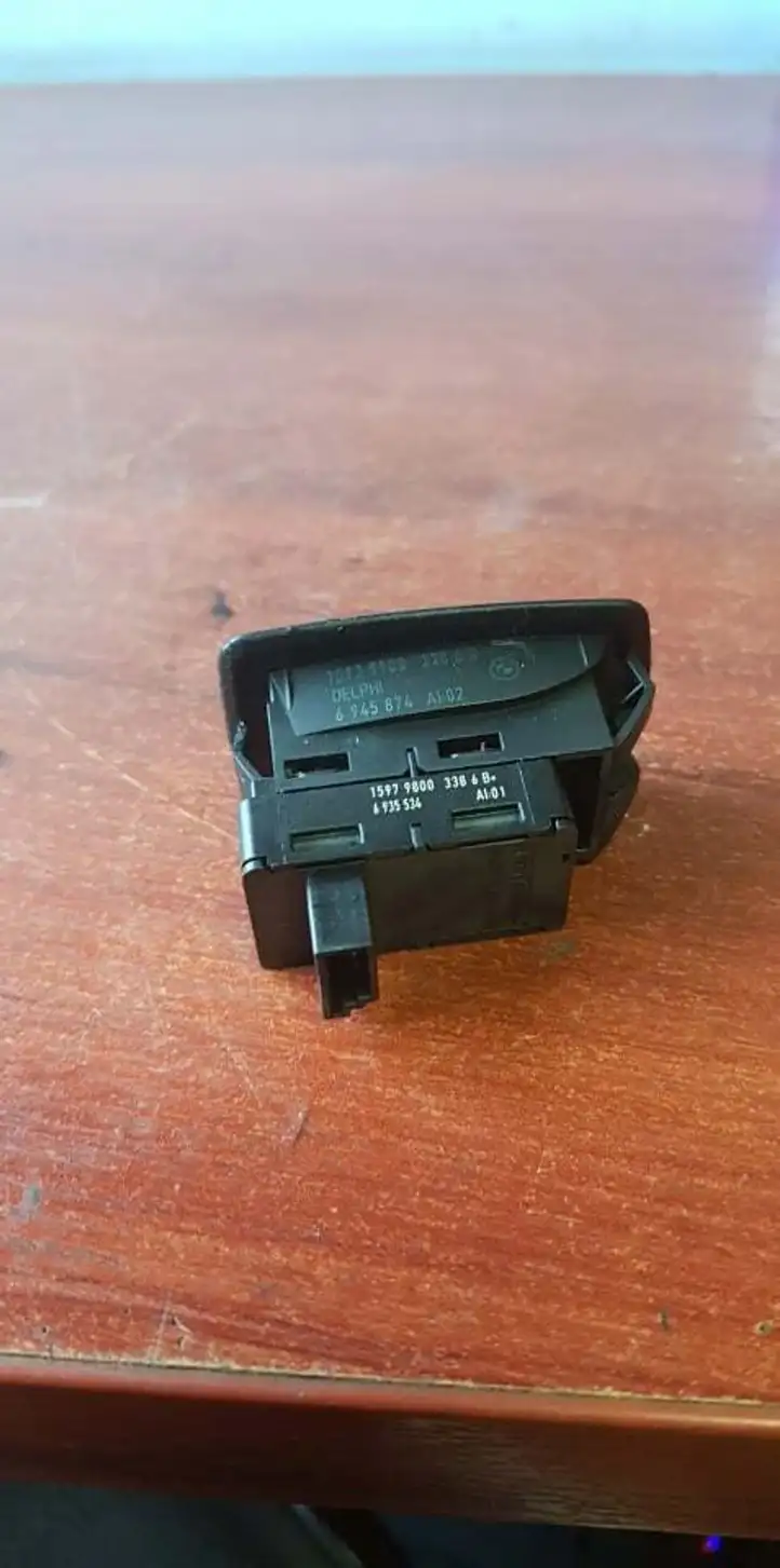 BMW X5 E70 (2006 - 2013) 6945874 Кнопка стеклоподъемников — фото 1