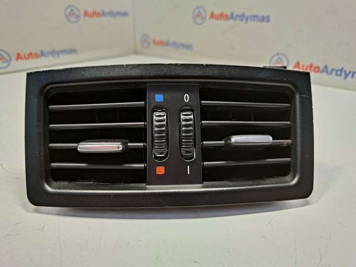 BMW 5 E60 E61 (2004 - 2010)  9112207 Задняя воздушный дефлектор