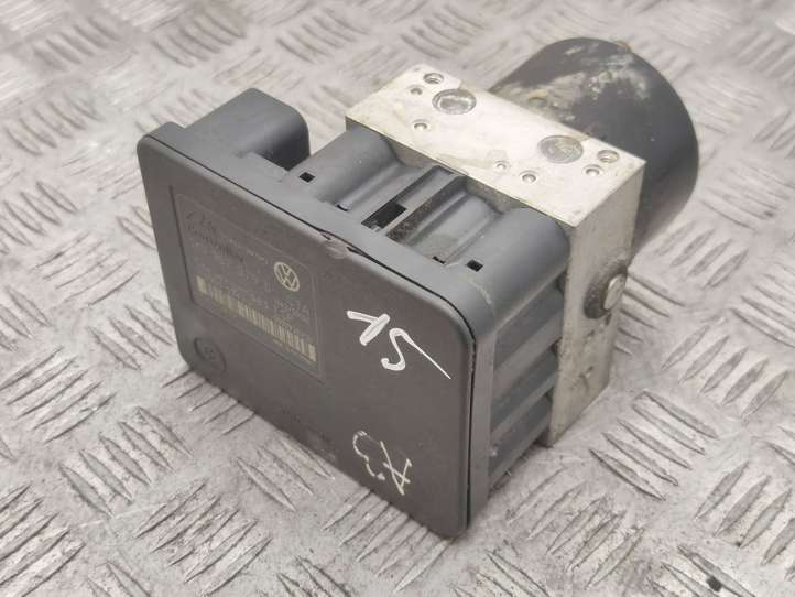 Audi A3/S3 8P (2004 - 2008)  1K0614517B Блок ABS