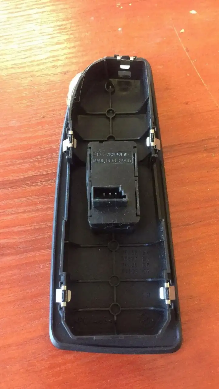 BMW 1 E81 E87 (2004 - 2011) 6935534 Кнопка стеклоподъемников — фото 2
