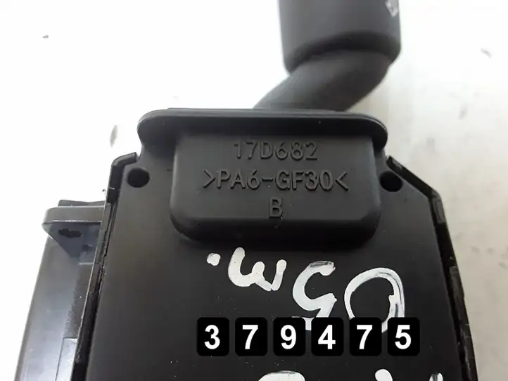 Mazda 5 (2005 - 2010) 17d682 Другие включатели / ручки/ переключатели — фото 4