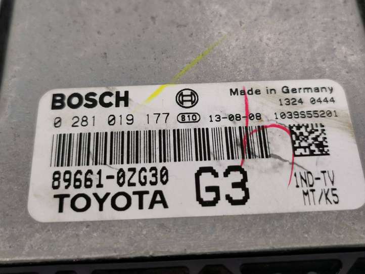 Toyota Auris E180 (2012 - 2018)  896610ZG30 Блок управления двигателя