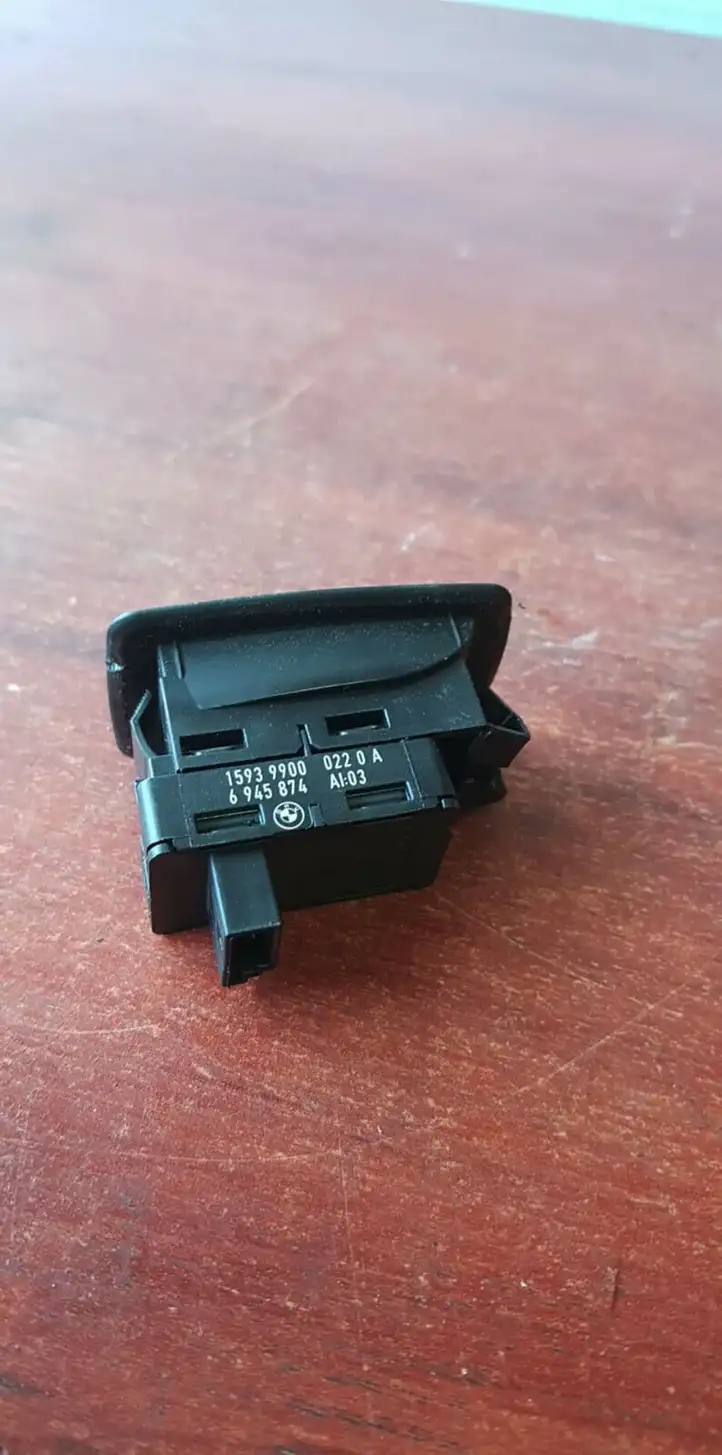 BMW 3 E90 E91 (2005 - 2012) 6945874 Кнопка стеклоподъемников — фото 2
