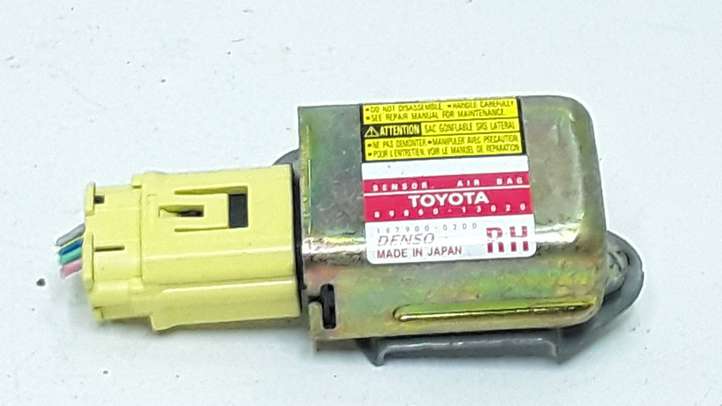 Toyota Corolla E120 E130 (2000 - 2004)  8986013020 Датчик удара надувных подушек