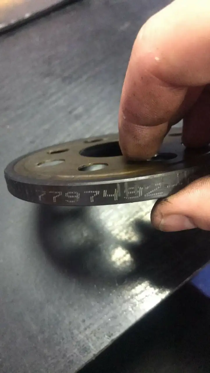 BMW 5 E60 E61 (2004 - 2010) 7797492 Прочие детали моторного отсека — фото 2