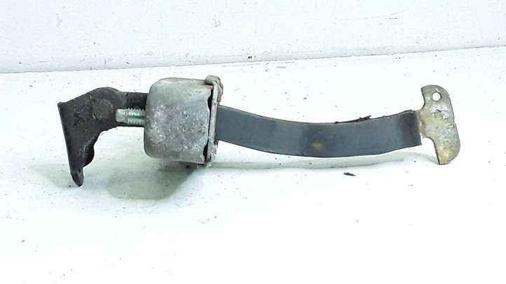 Toyota Corolla E120 E130 (2000 - 2004)   Ограничитель открывания задней двери